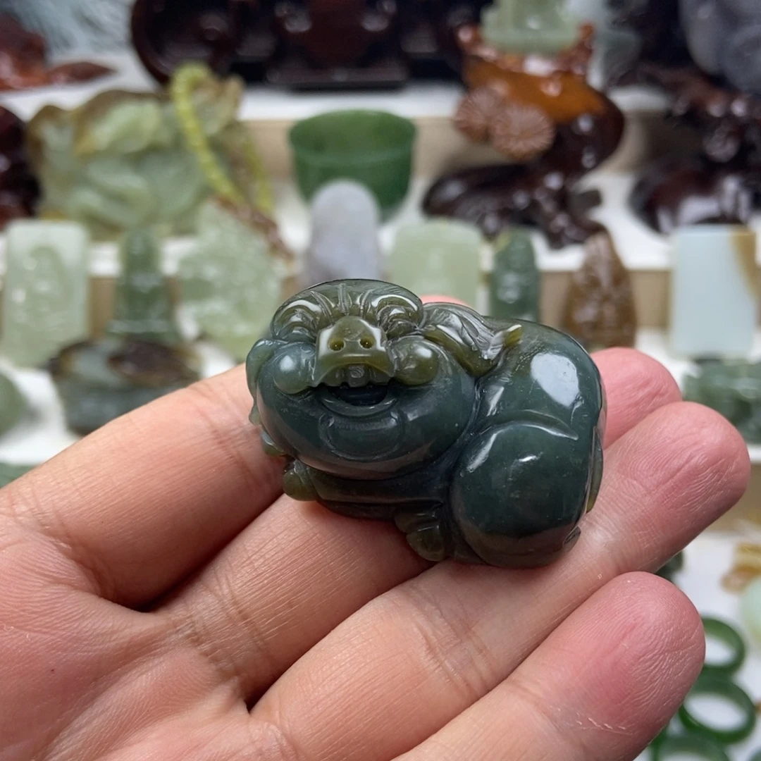 【闪购商品】吊坠(不含链)未镶嵌和田玉