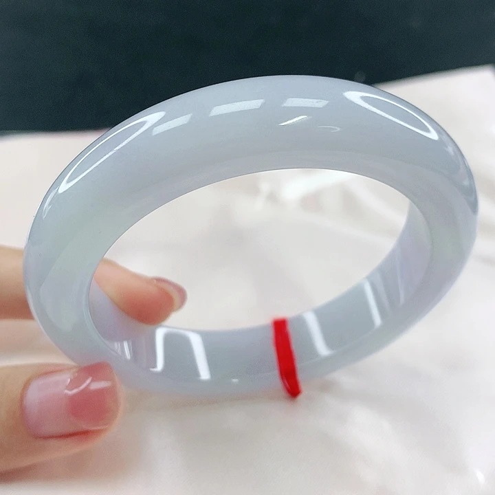 翡翠未镶嵌手镯圈55.8，79011