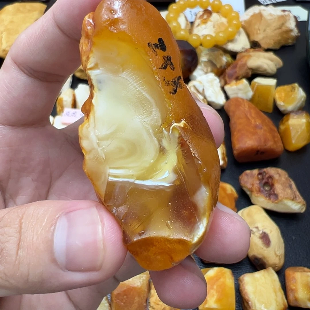 未镶嵌定制琥珀蜜蜡