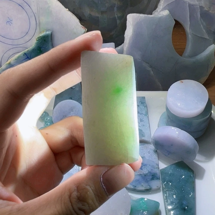 定制翡翠未镶嵌天然缅甸翡翠料子