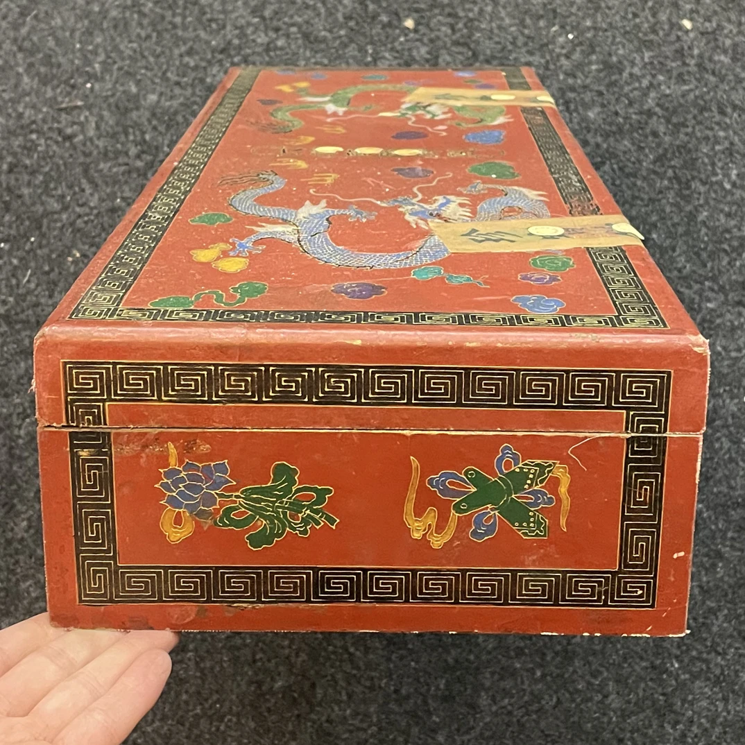 【闪购商品】先拍后开 红漆双龙长扁木盒木摆件复古工艺风