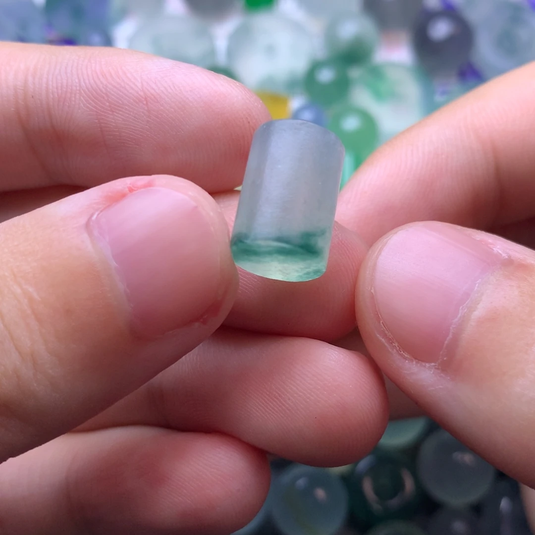 春***腾定制翡翠未镶嵌挂件