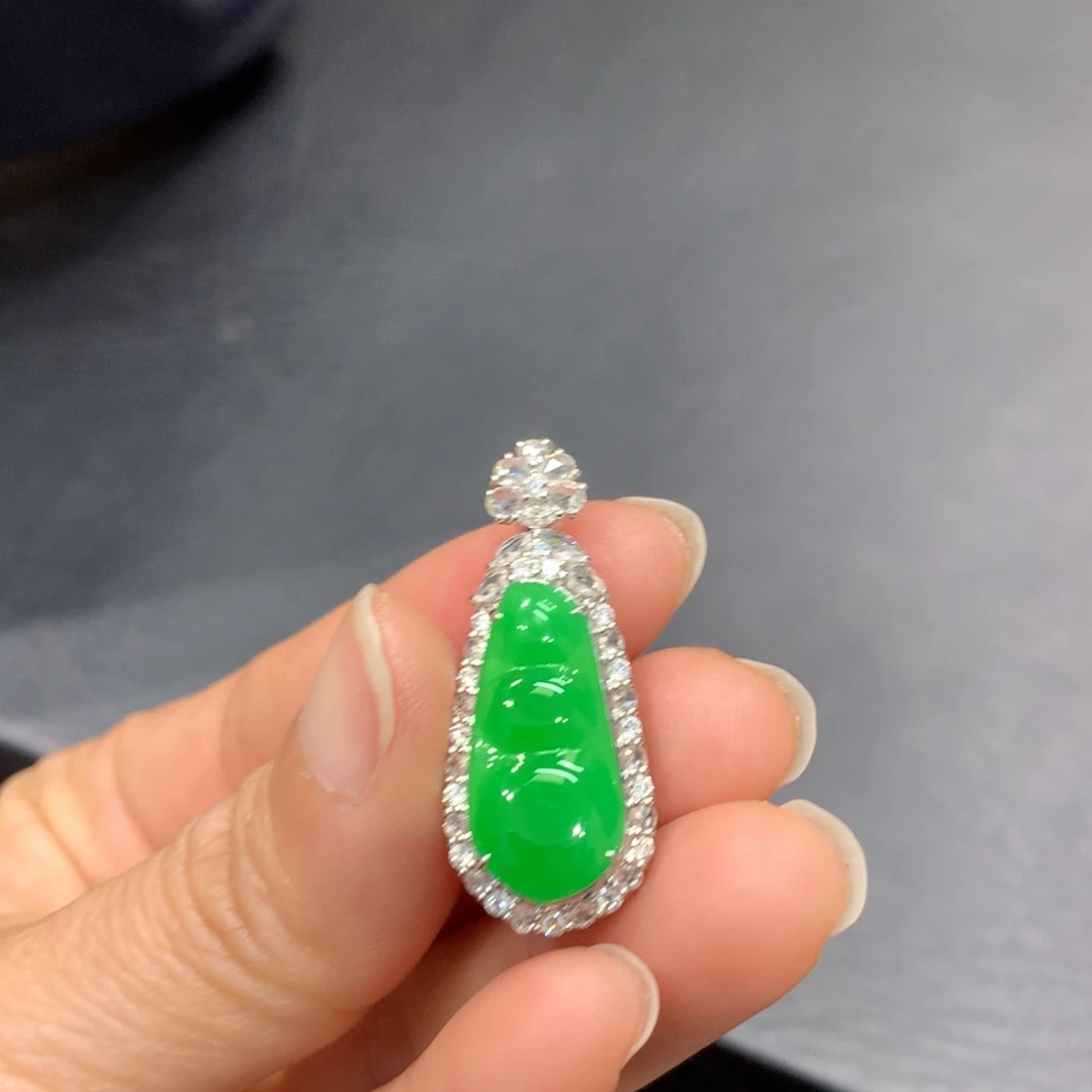 翡翠18K金镶嵌吊坠(不含链)