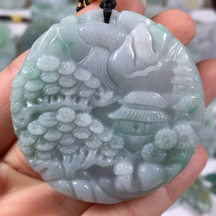 翡翠未镶嵌颈饰山水两面工艺福利