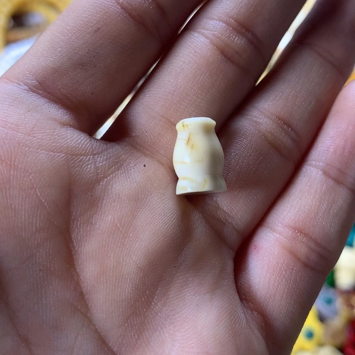 树脂制品藏传收获一枚配饰