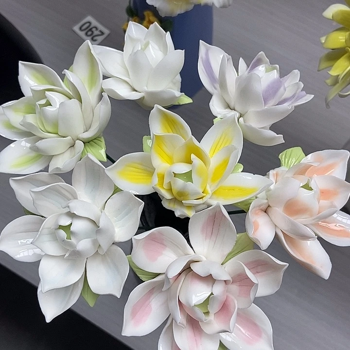 陶瓷纯手工捏花设计