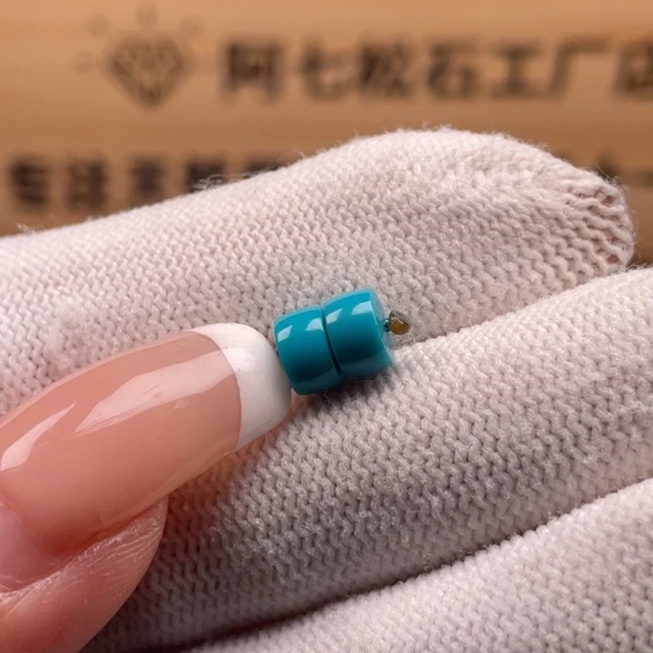 绿松石未镶嵌珠宝奇石6.1