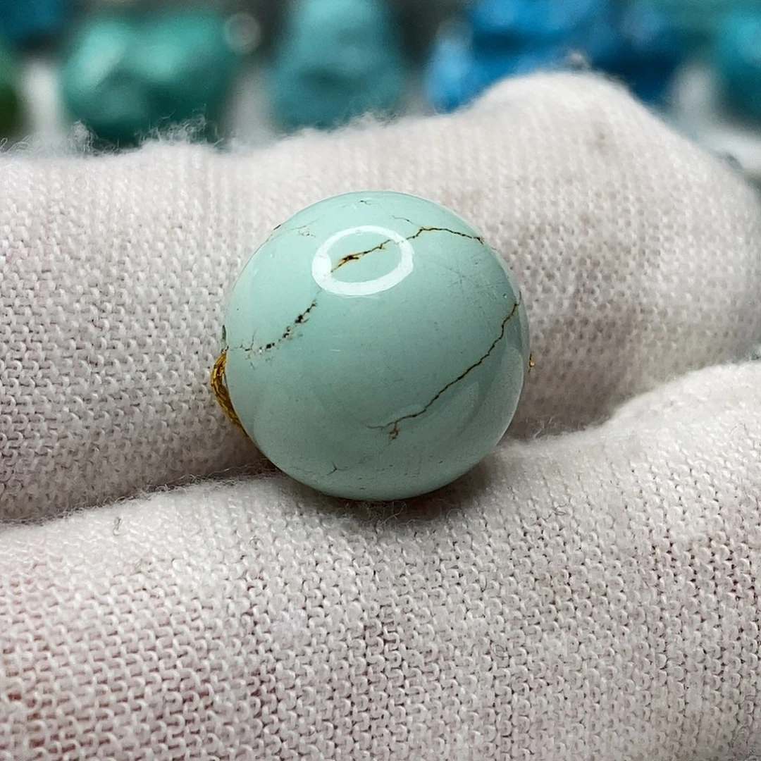 绿松石未镶嵌天然原矿 地大质检13.3mm