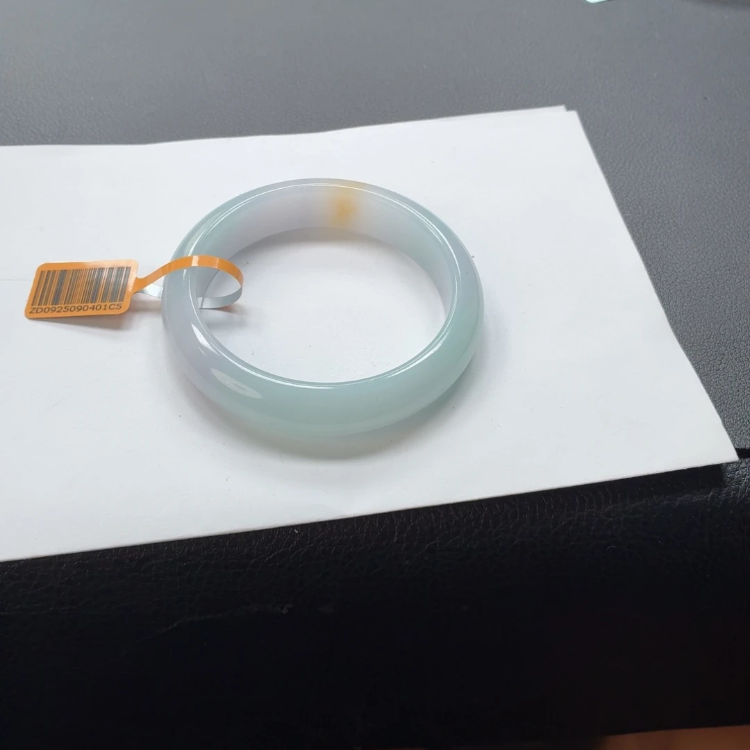翡翠未镶嵌手镯翡翠