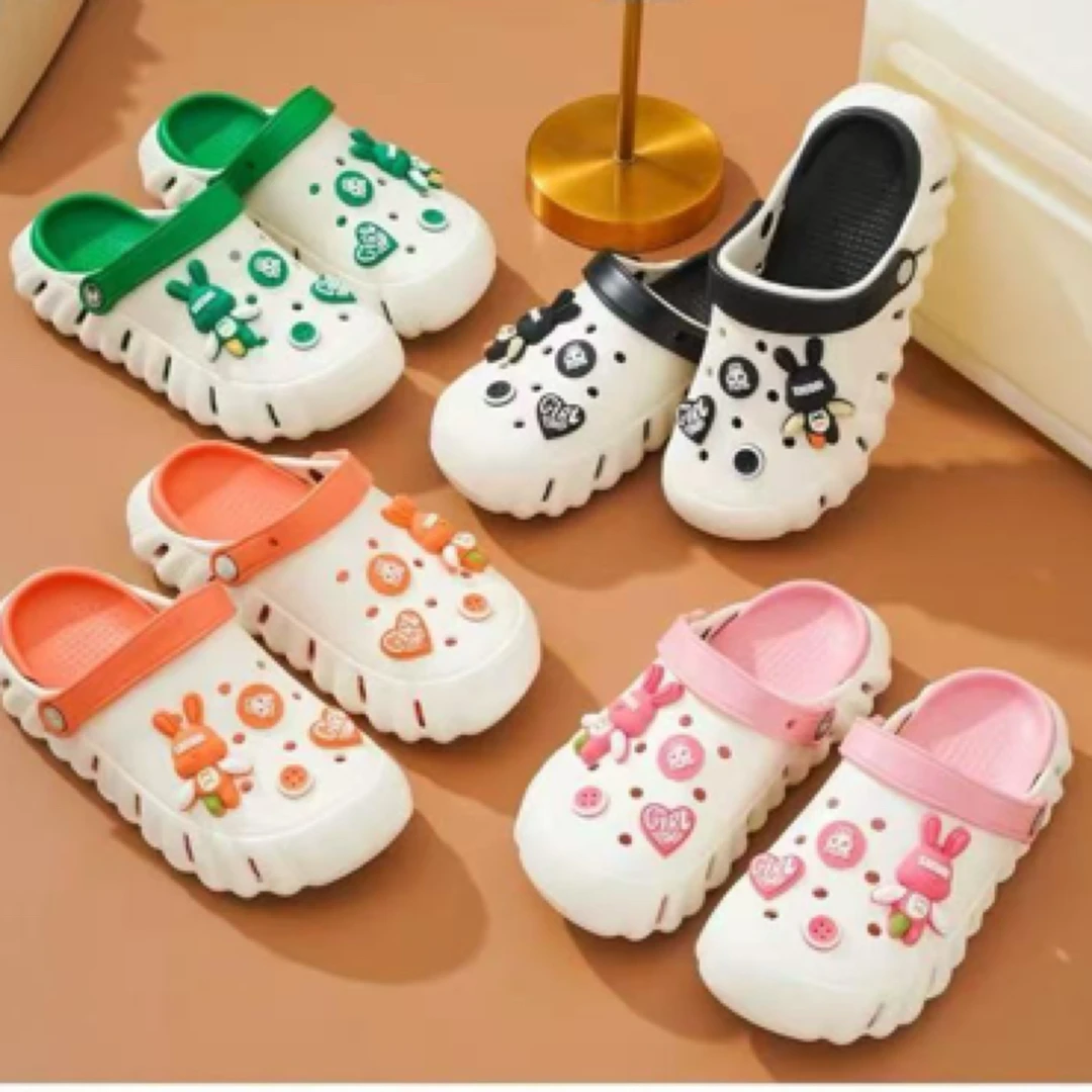 《新疆包邮》2025大童男女款卡通防滑防臭洞洞拖鞋