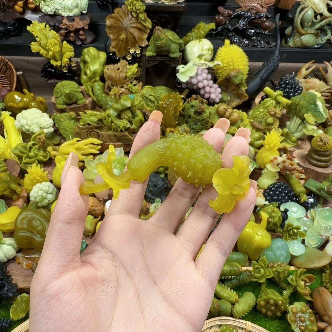 蛇纹石玉未镶嵌摆件