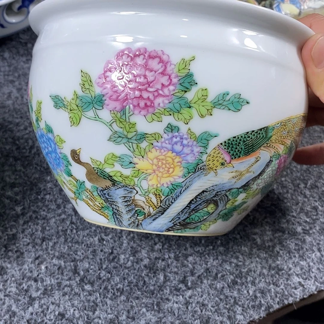 手工手绘陶瓷摆件工艺品