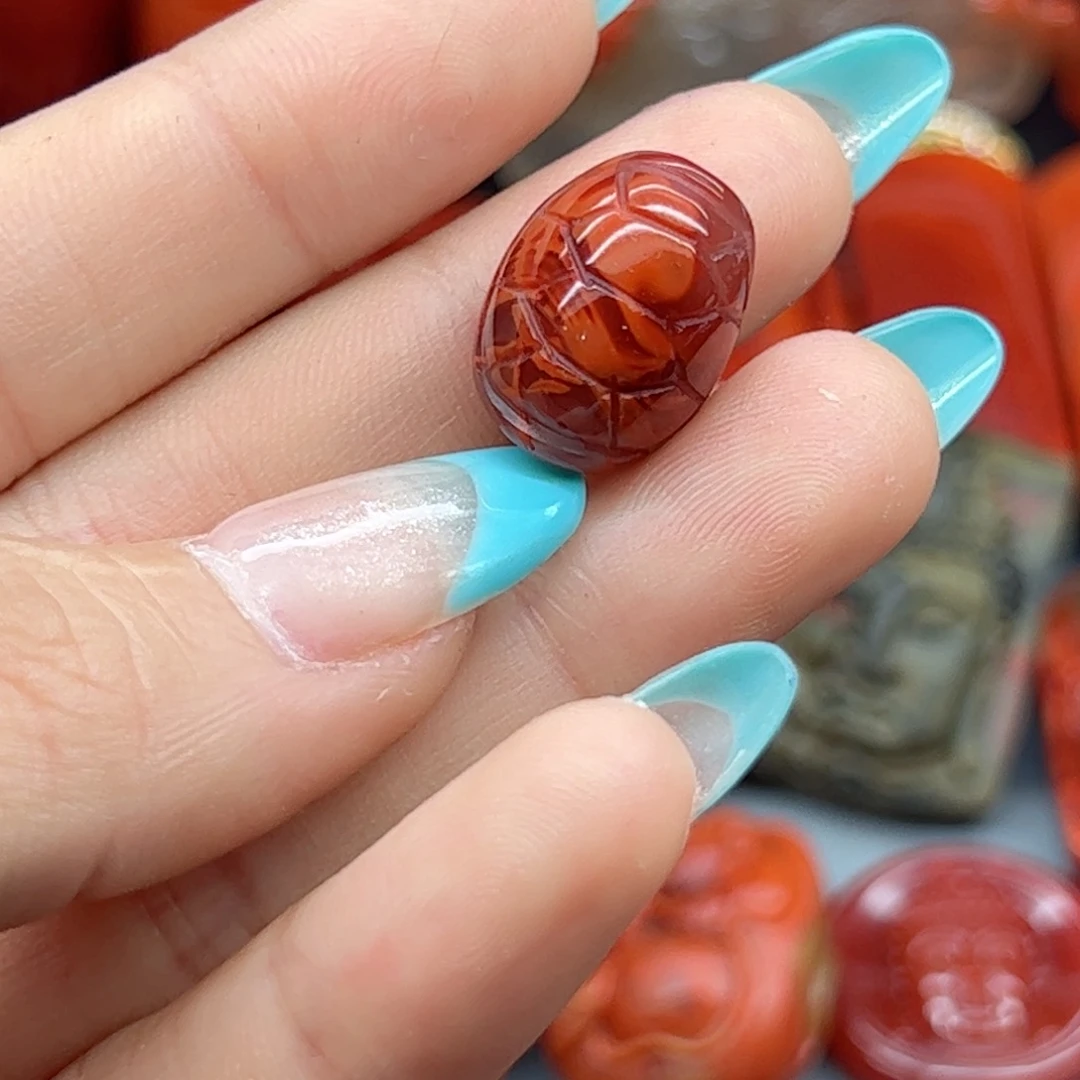 南红玛瑙配饰未镶嵌遇***食