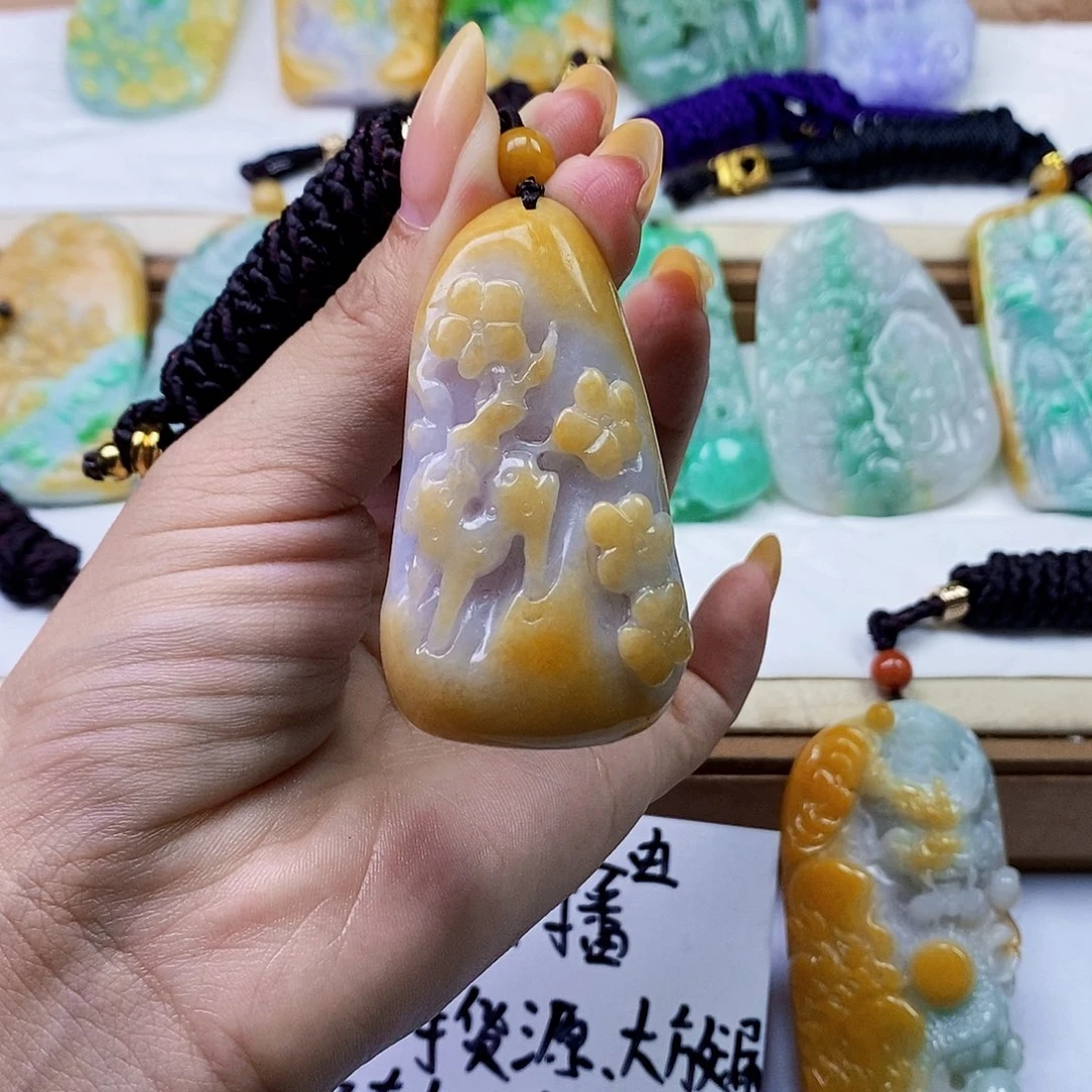 颈饰未镶嵌翡翠翡翠