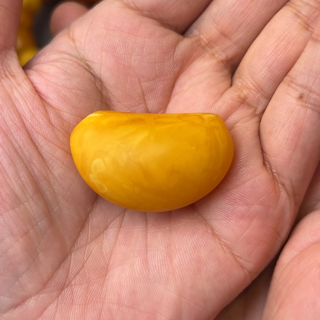 蜜蜡未镶嵌吊坠(不含链)