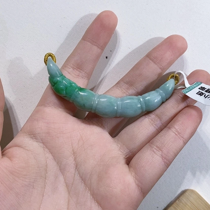 【闪购商品】颈饰未镶嵌翡翠