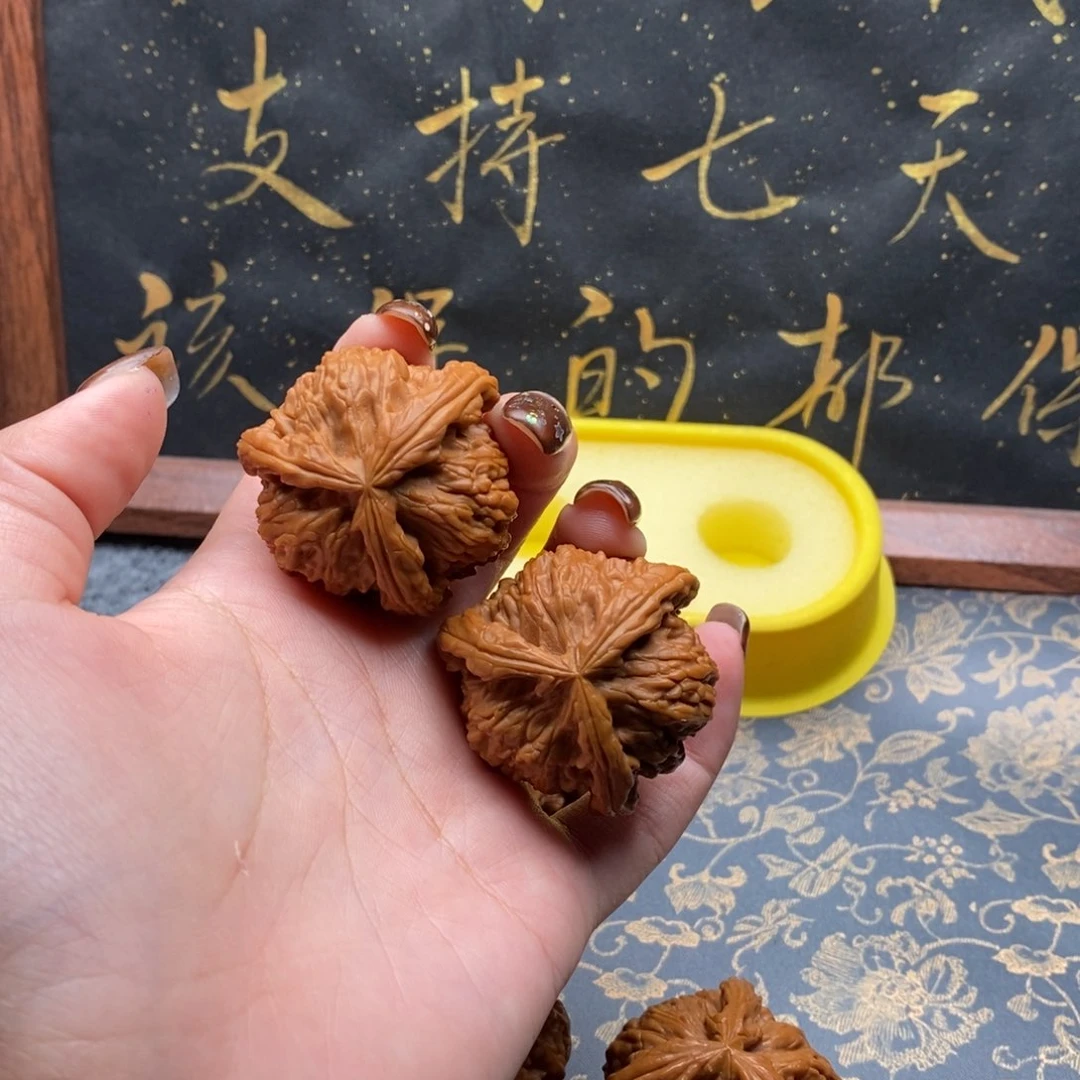 吊坠文玩核桃耳*哥