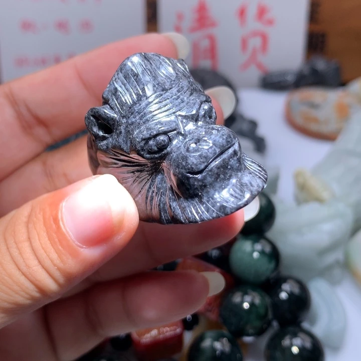 翡翠未镶嵌颈饰保真天然A货翡翠