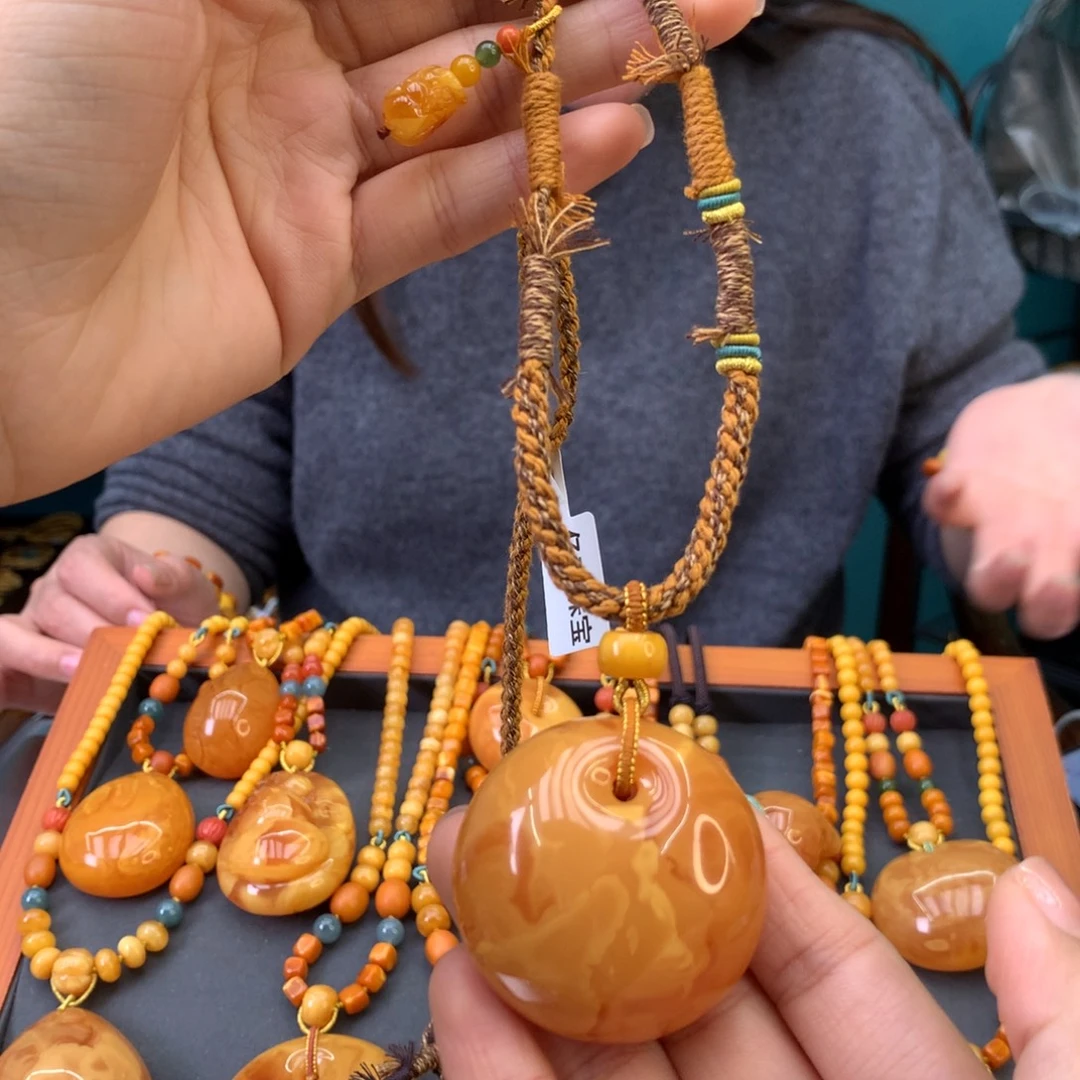 蜜蜡未镶嵌颈饰天然