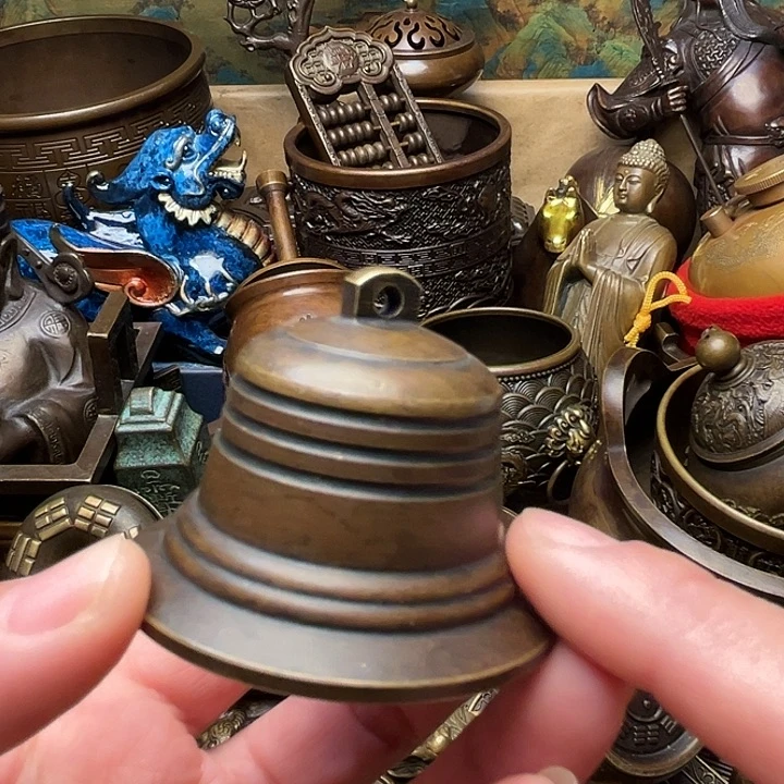 精美铜器批发档口