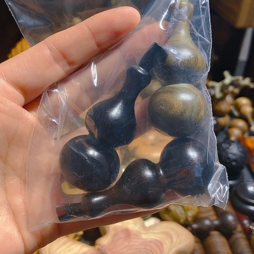 【闪购商品】维腊木（绿檀）一*嗨