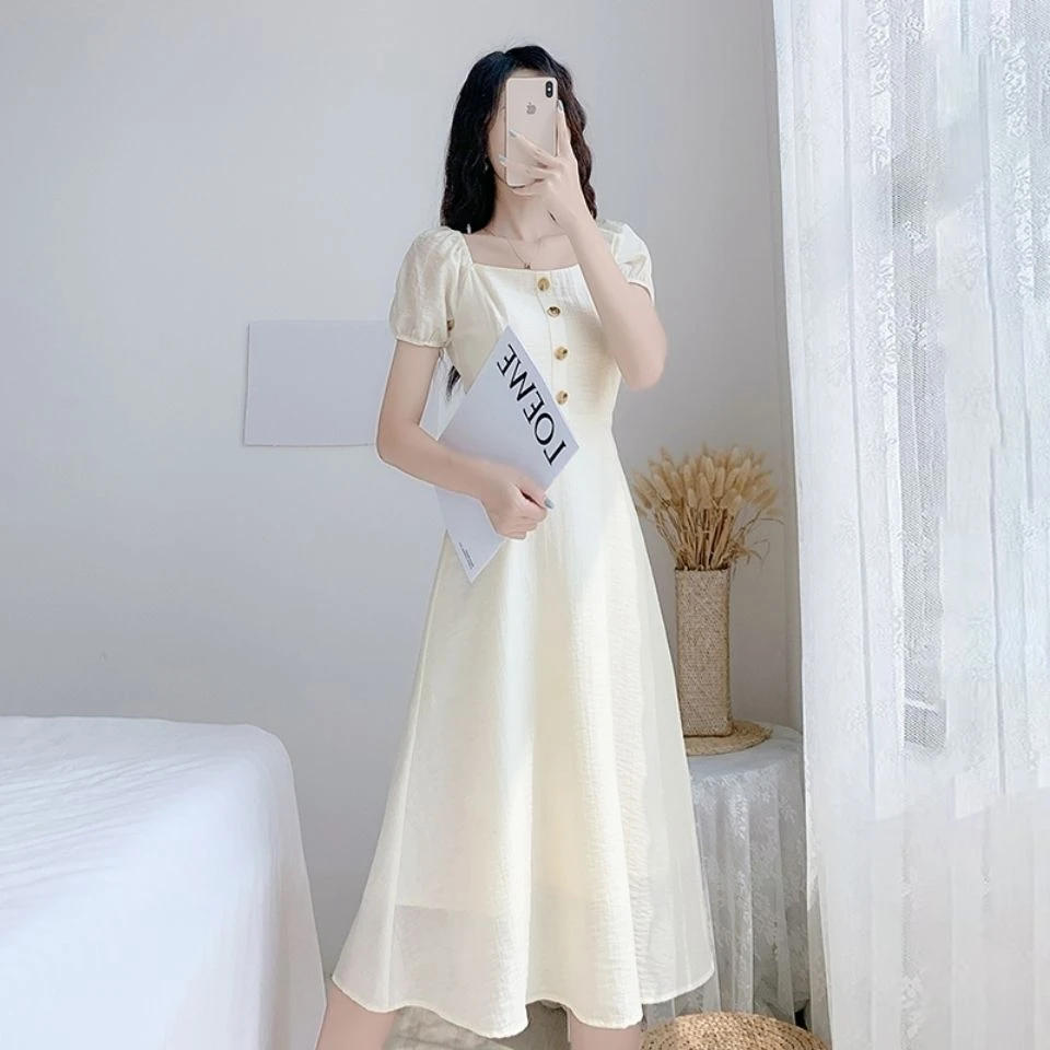 高档连衣裙2025新夏修身显瘦纯色方领气质泡泡袖风初恋小裙子