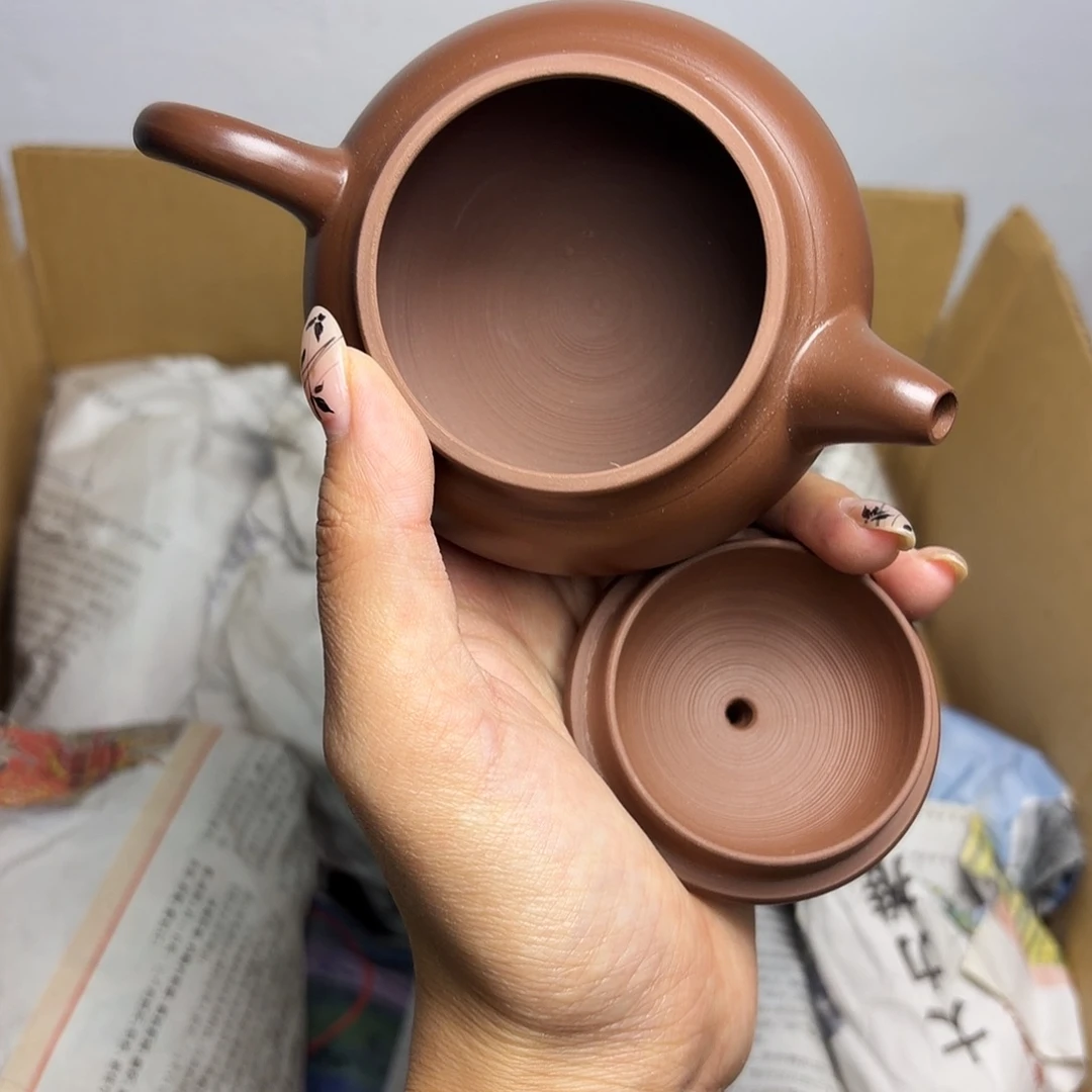 甄选宜兴本土紫砂壶
