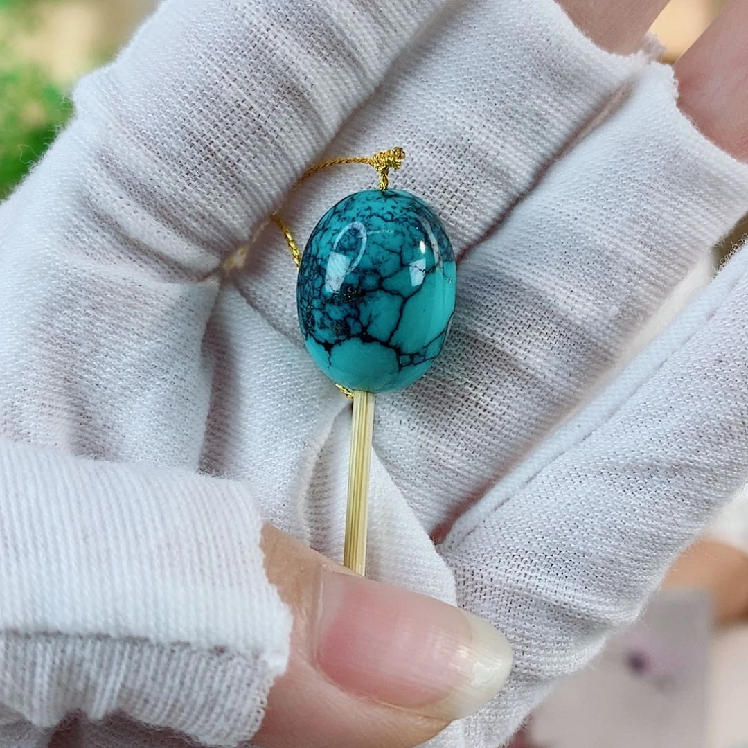 未镶嵌绿松石珠宝奇石