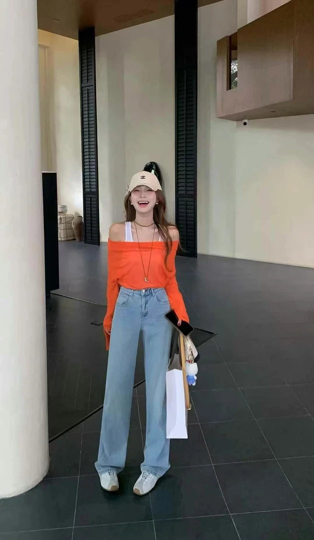 指定款牛仔裤中筒裤垂感很好