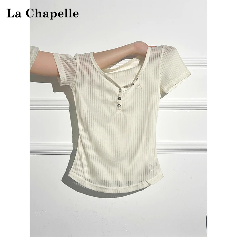 拉夏贝尔韩系半开领微透纯欲辣妹短袖T恤女夏季刺绣纽扣设计上衣