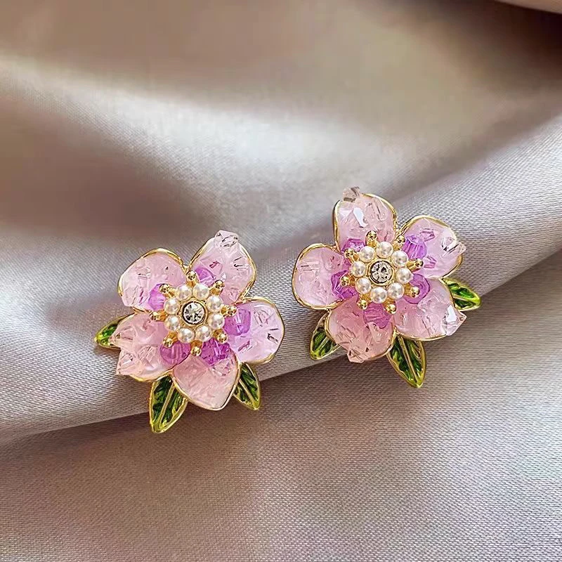 铜合金仿水晶耳饰 紫色山茶花新款爆款花朵高级感森系耳饰008