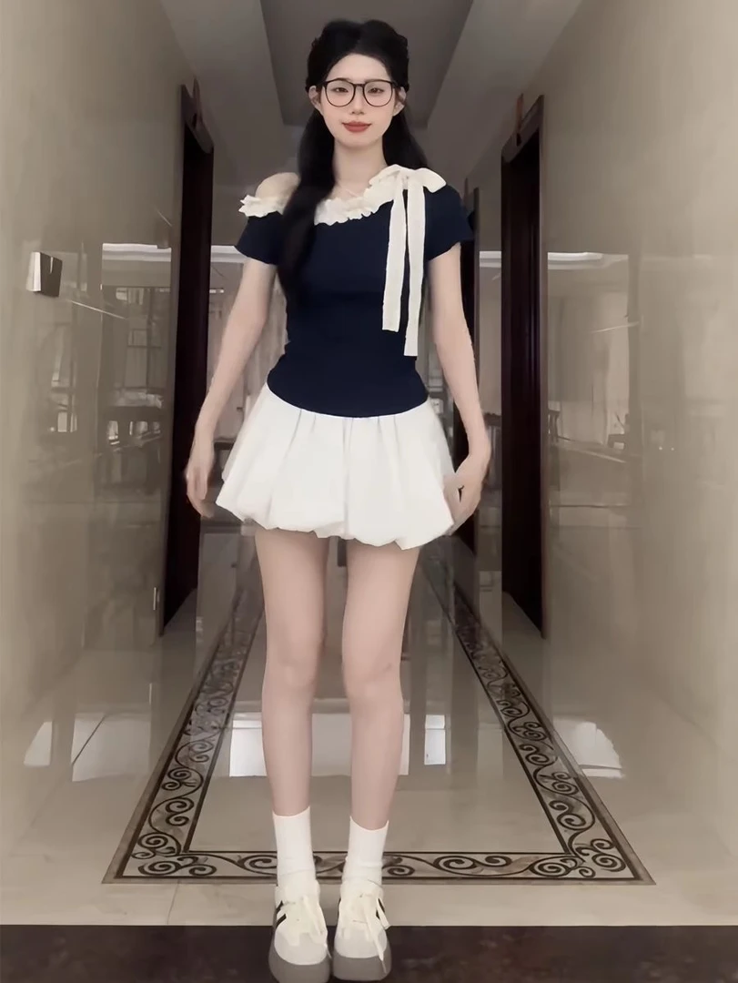 韩系木耳边绑带斜肩短袖T恤女夏季设计感修身显瘦露肩甜辣妹上衣