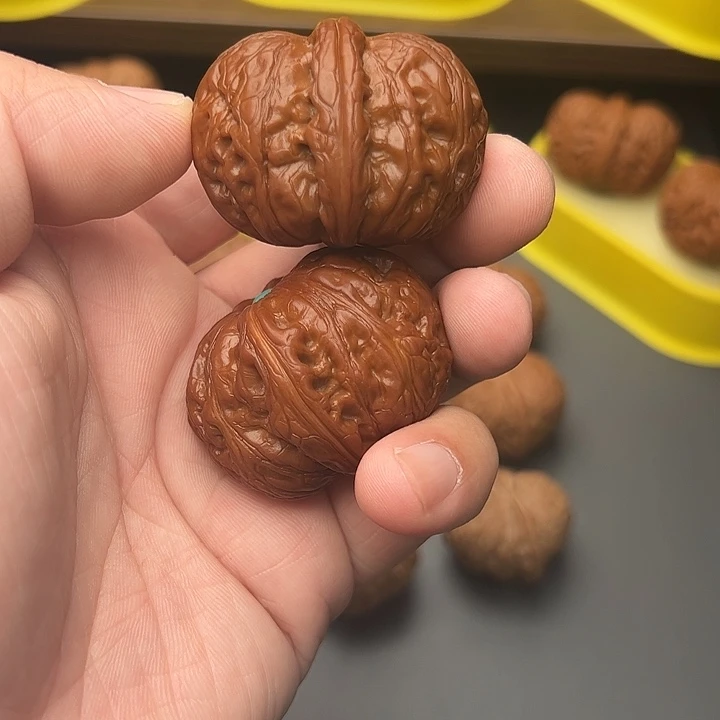核桃43尺精配手盘毕业元宝