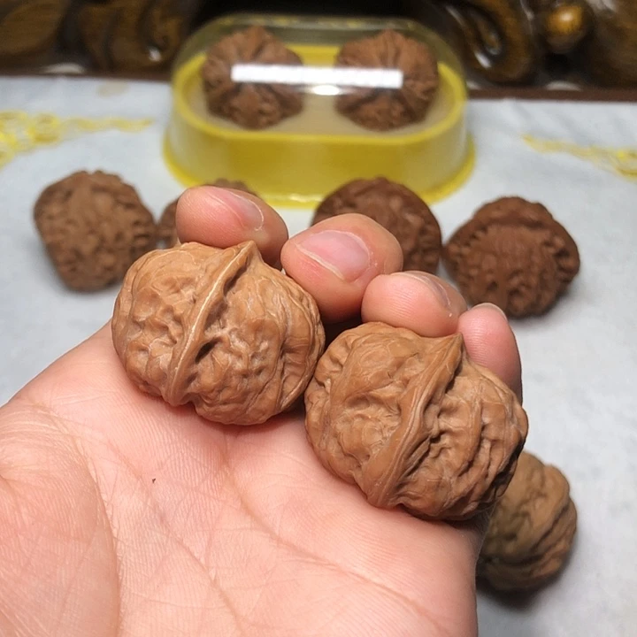 文玩核桃32门头沟元宝