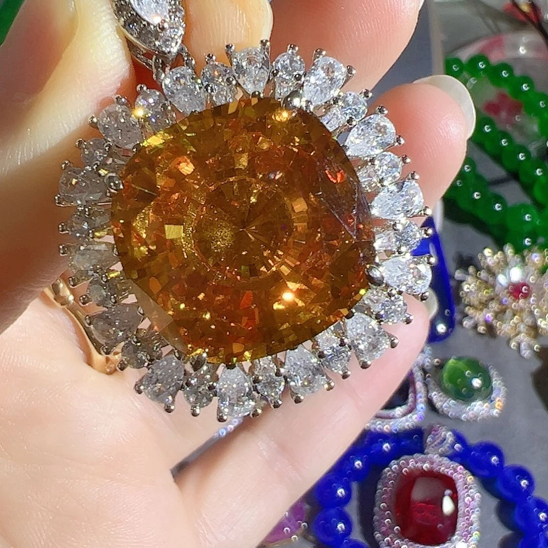 花岗石钨合金红色蓝色大宝贝