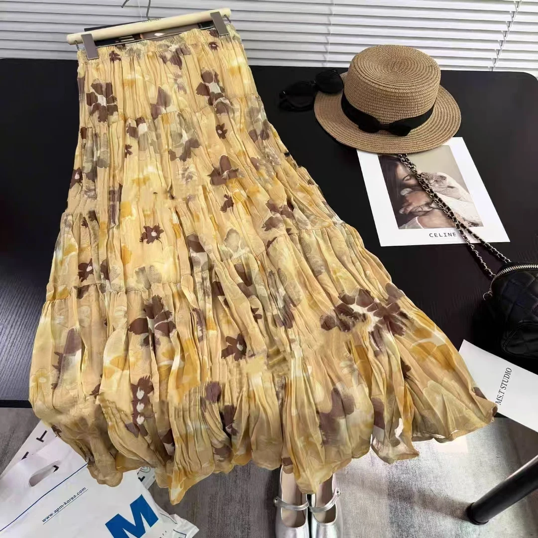 2025秋新款时尚洋气百搭减龄显瘦松紧高腰碎花半身裙女中长A字裙