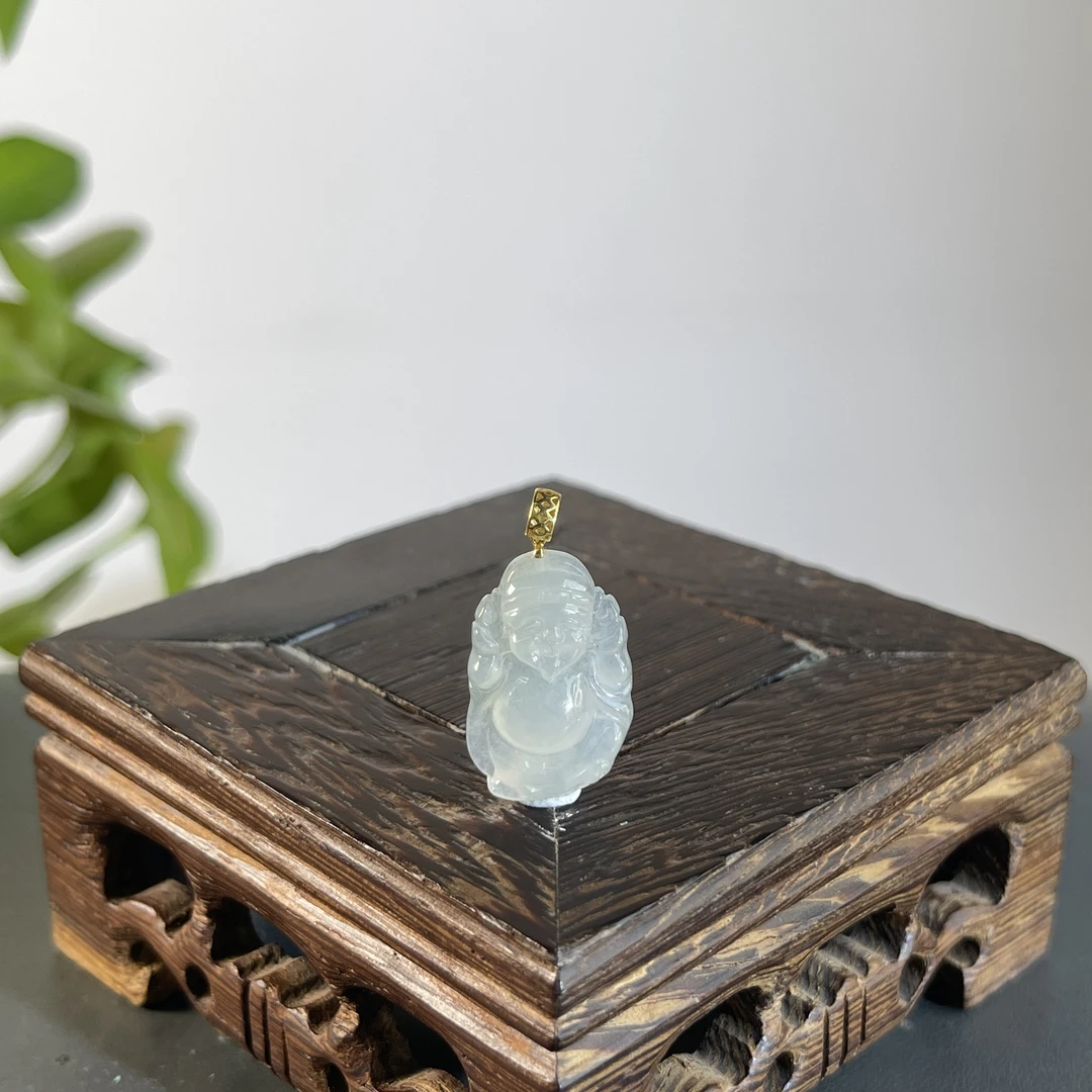 JGB02-50  天然缅甸A货翡翠  18K扣头财神