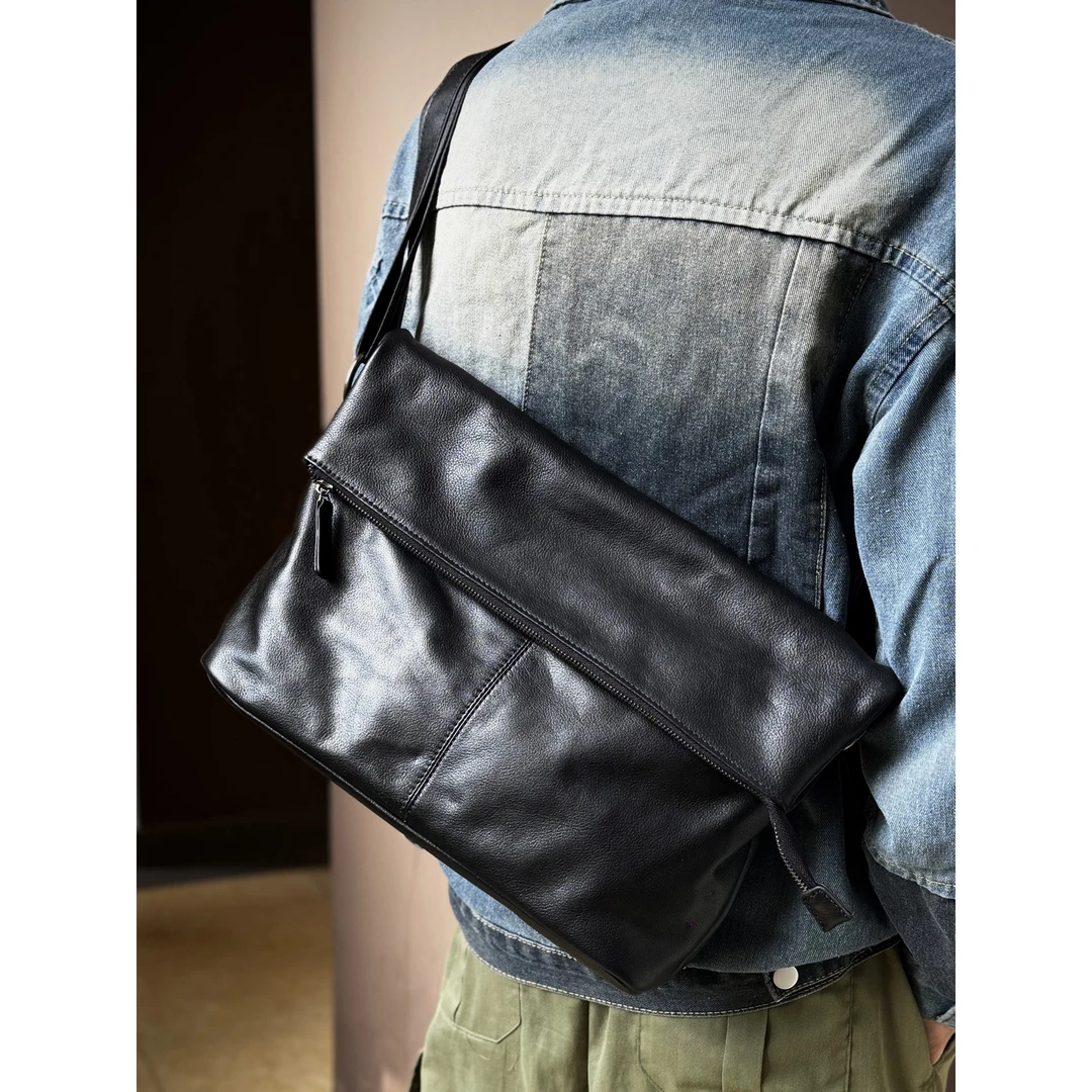 牛皮单肩包大容量简约邮差包背包休闲通勤韩版男士真皮挎包复古