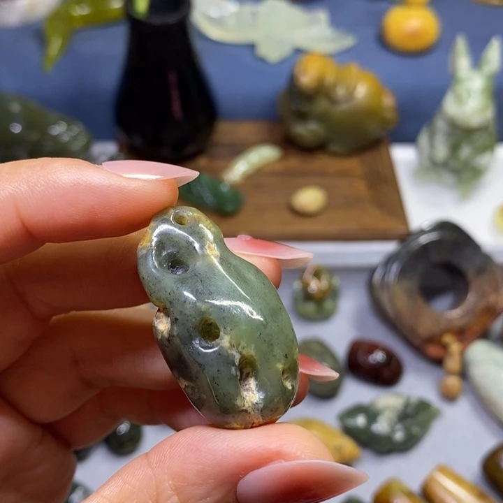 岫岩河磨玉（透闪石质玉）未镶嵌挂件