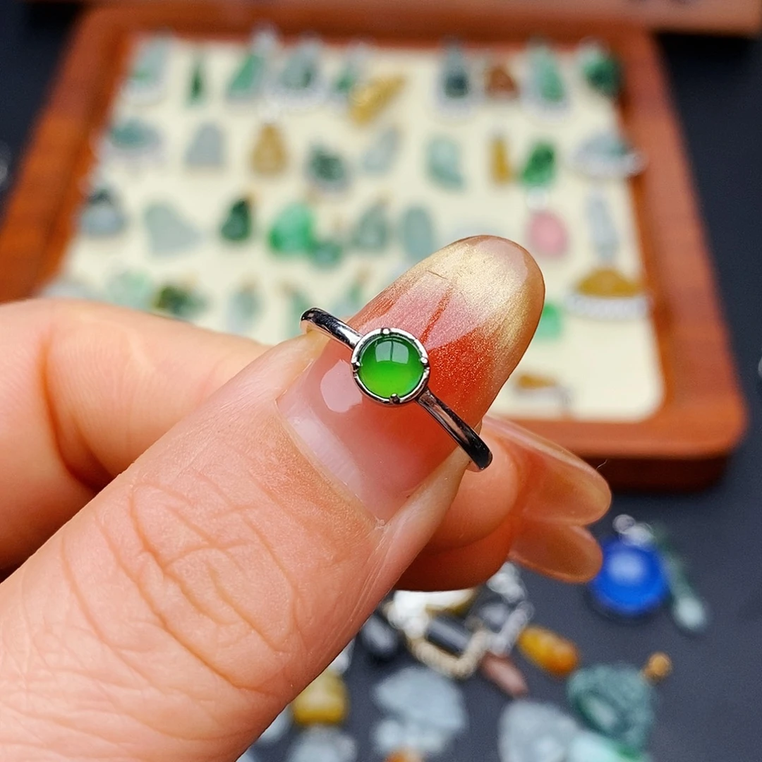 银S925镶嵌戒指翡翠