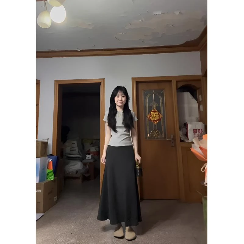 2025新款韩系简约灰色气质正肩显瘦短袖T恤上衣高腰半身裙两件套