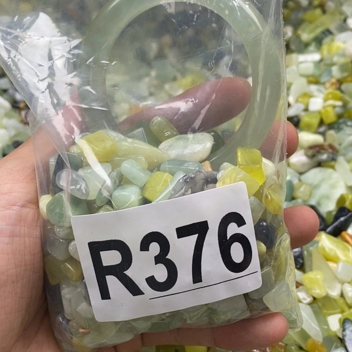 蛇纹石玉未镶嵌鱼缸石