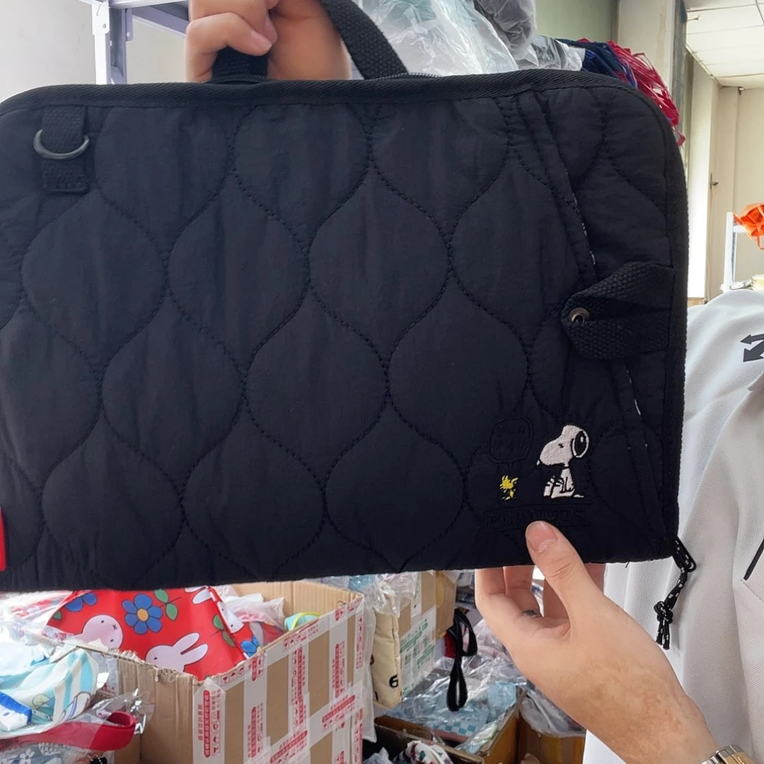 PU化妆包等各种产品