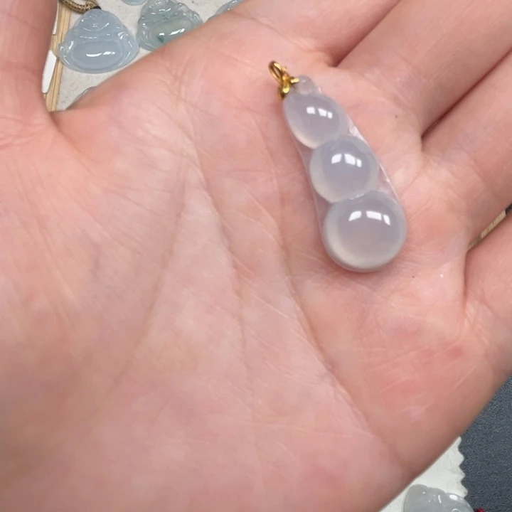 翡翠未镶嵌吊坠(不含链)翡翠