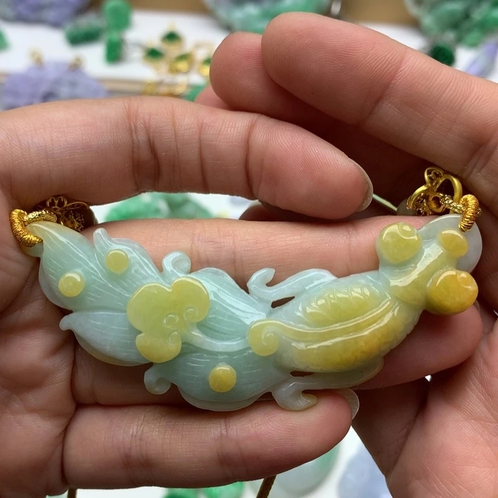 颈饰未镶嵌翡翠翡翠