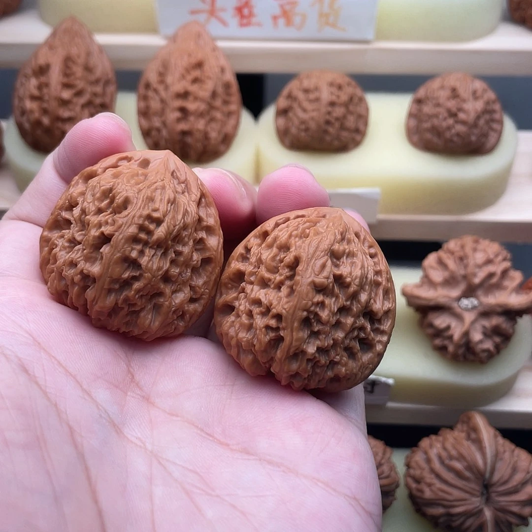 吊坠文玩核桃福利交友价南疆石38