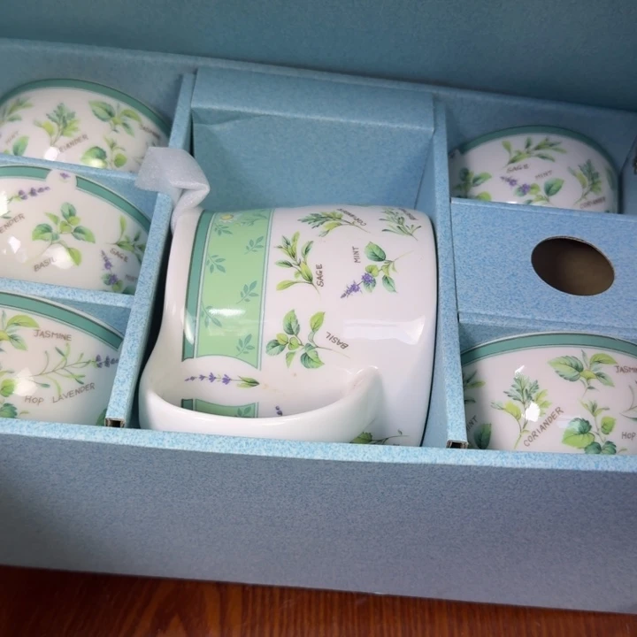 紫砂哈哈哈哈哈哈哈哈?***皮