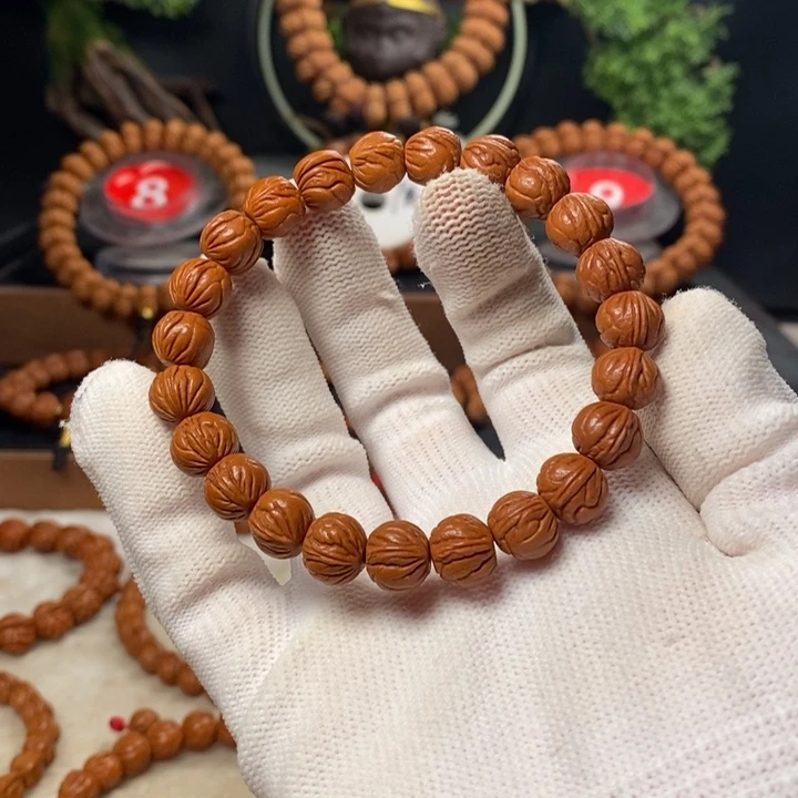 桃核吊坠东**哥秦岭纹