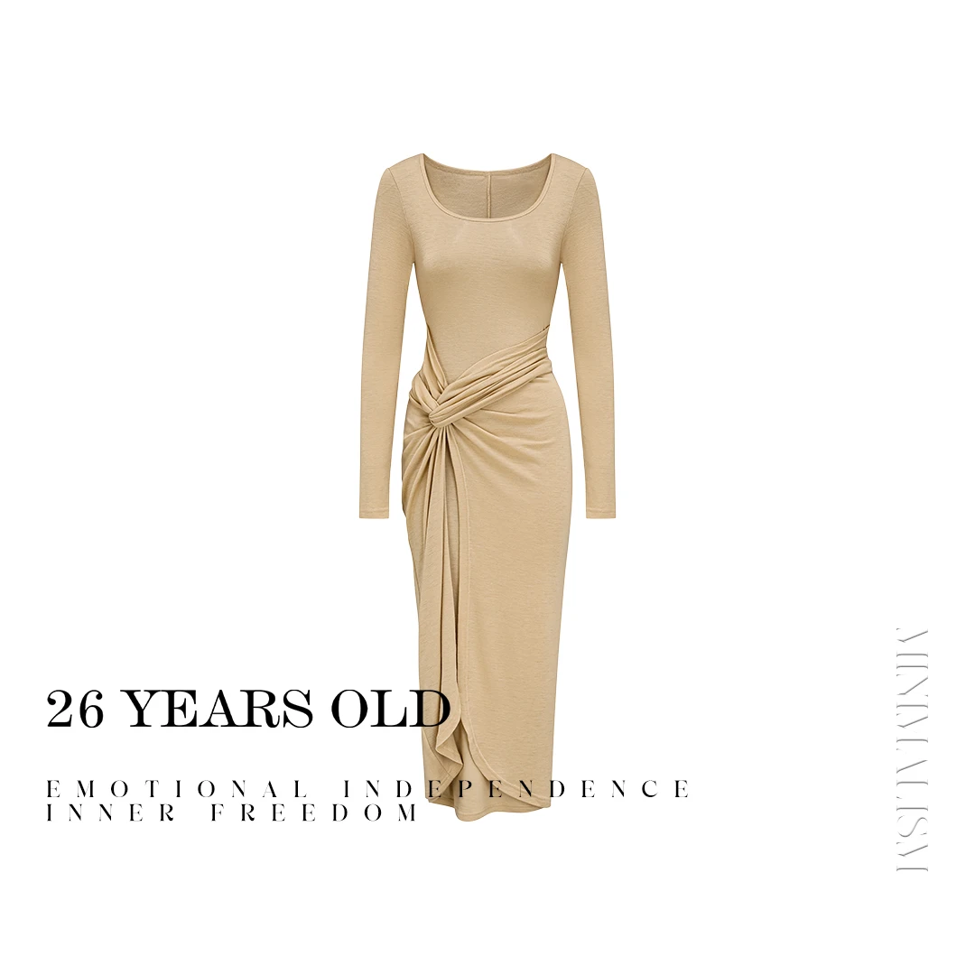 26YEARSOLD设计师品牌24-7192气质长袖针织系带收腰显瘦连衣裙