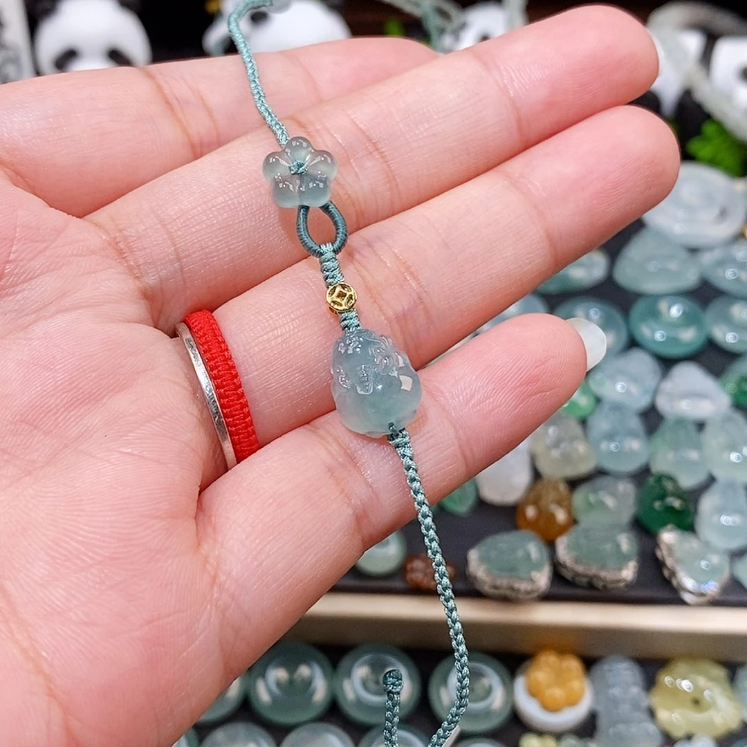 颈饰未镶嵌翡翠金蟾小花
